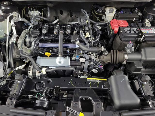 Used 2024 Nissan Kicks S image 17