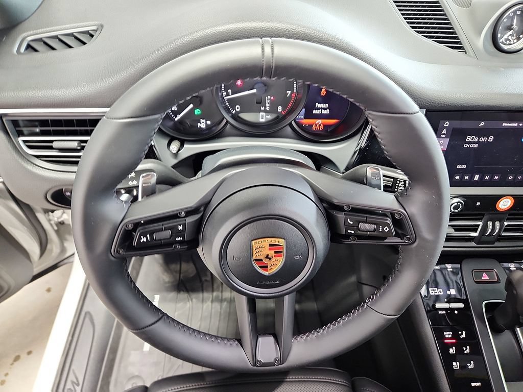 New 2026 Porsche Macan AWD/4WD image 20