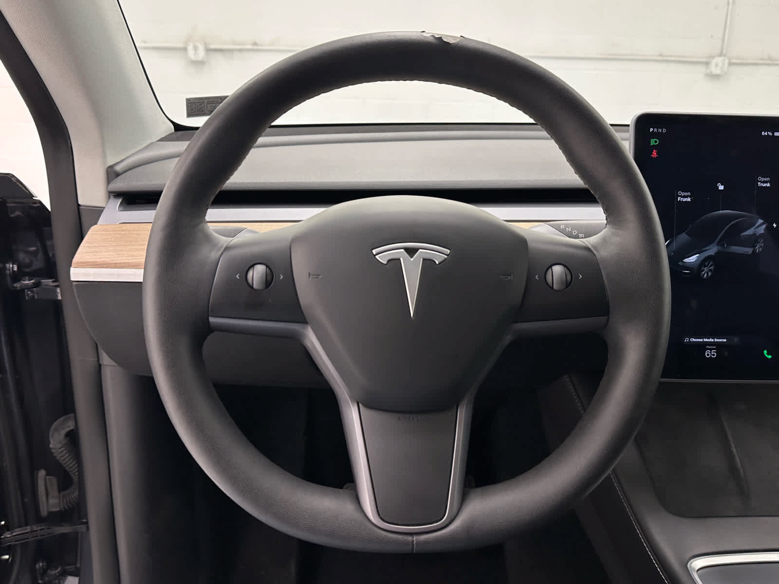 Used 2021 Tesla Model Y Long Range AWD/4WD image 24