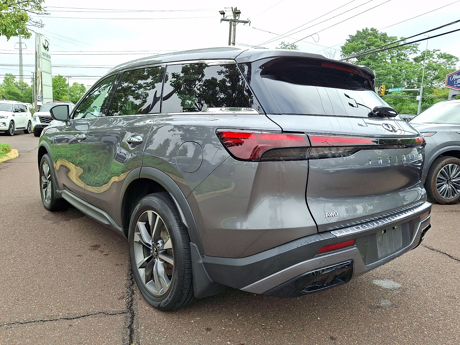 Certified 2023 INFINITI QX60 Luxe w/ Performance Audio Package AWD/4WD image 4