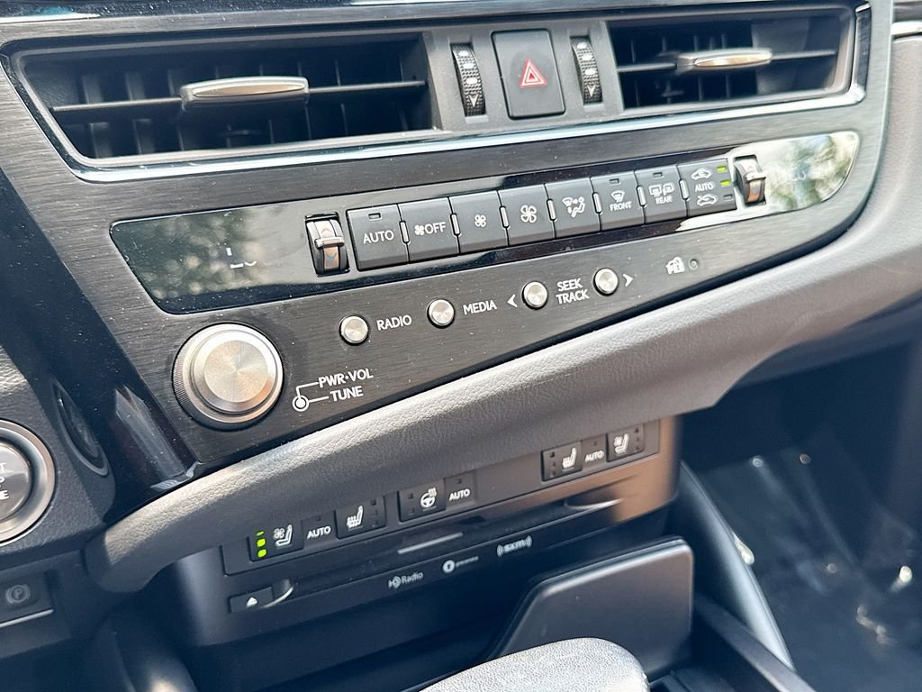 Used 2022 Lexus ES 350 w/ Premium Package FWD image 29