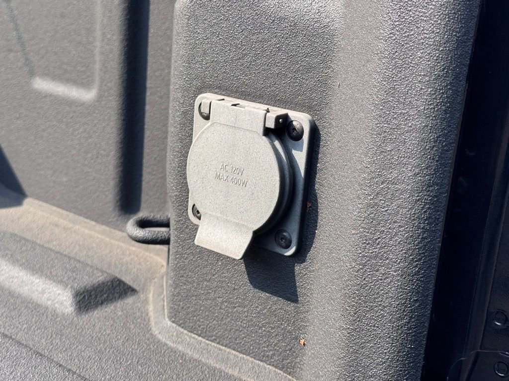 Used 2023 GMC Sierra 1500 Elevation w/ LPO, Elevation Black Package image 39