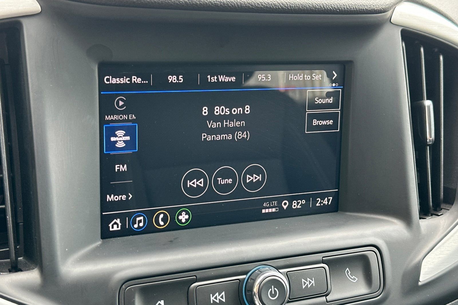 Certified 2023 GMC Terrain SLE w/ Driver Convenience Package image 19