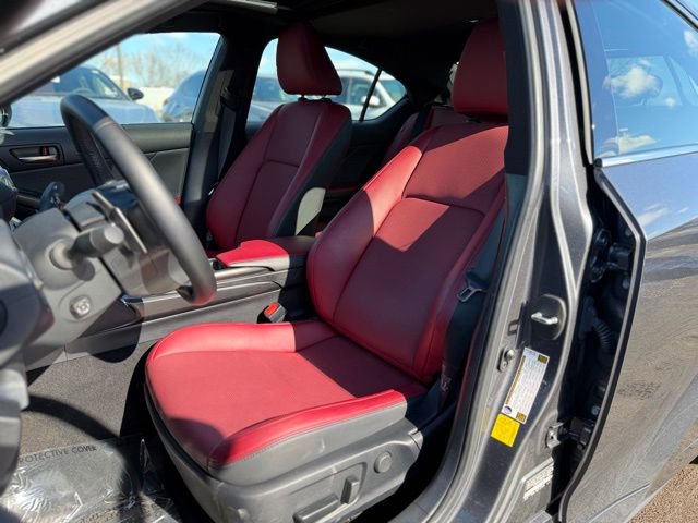 Used 2023 Lexus IS 300 AWD w/ Premium Package image 16