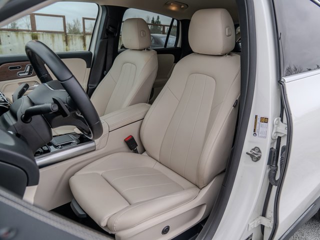 Certified 2022 Mercedes-Benz GLA 250 4MATIC image 18