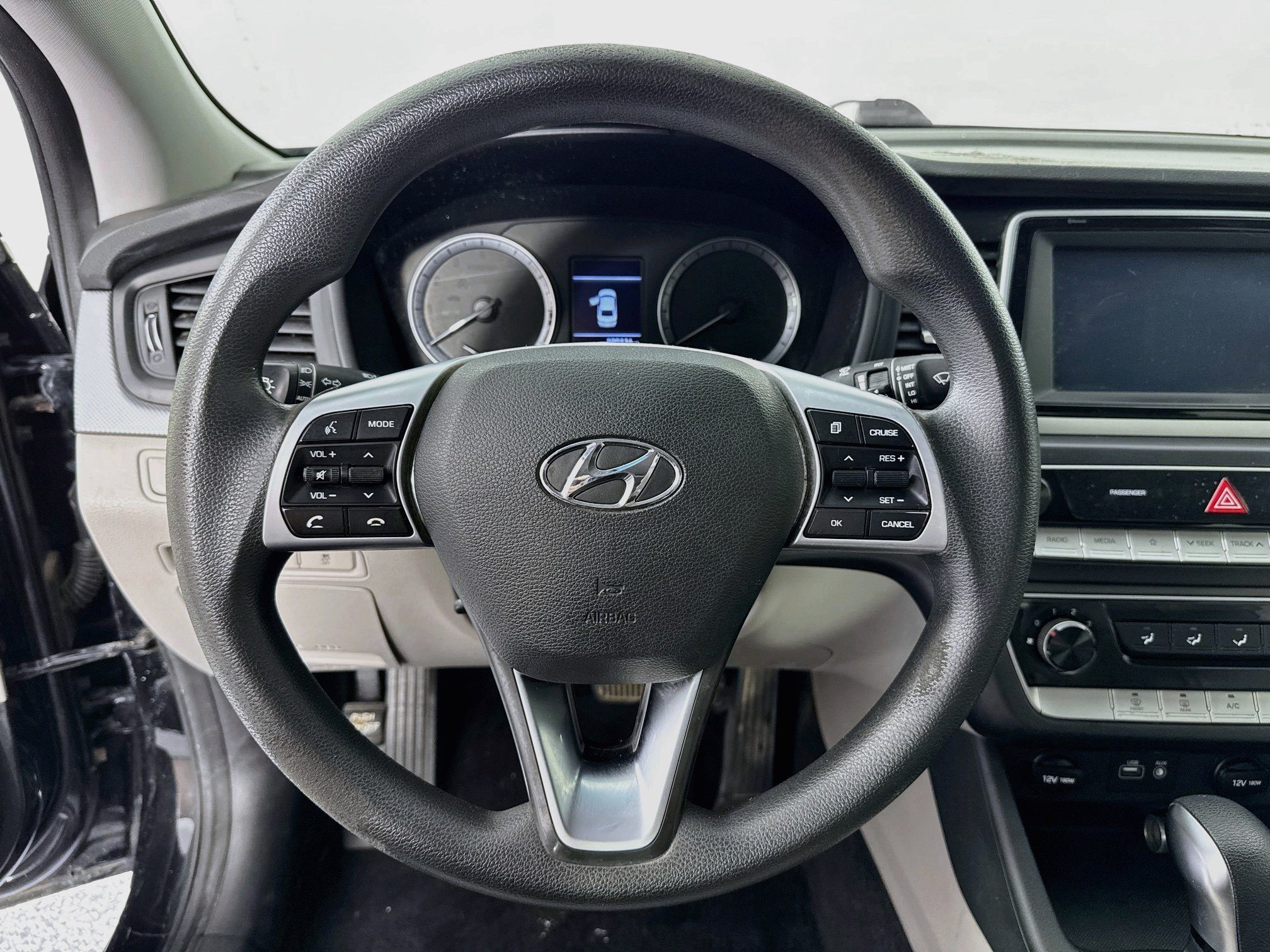 Used 2018 Hyundai Sonata SE FWD image 11