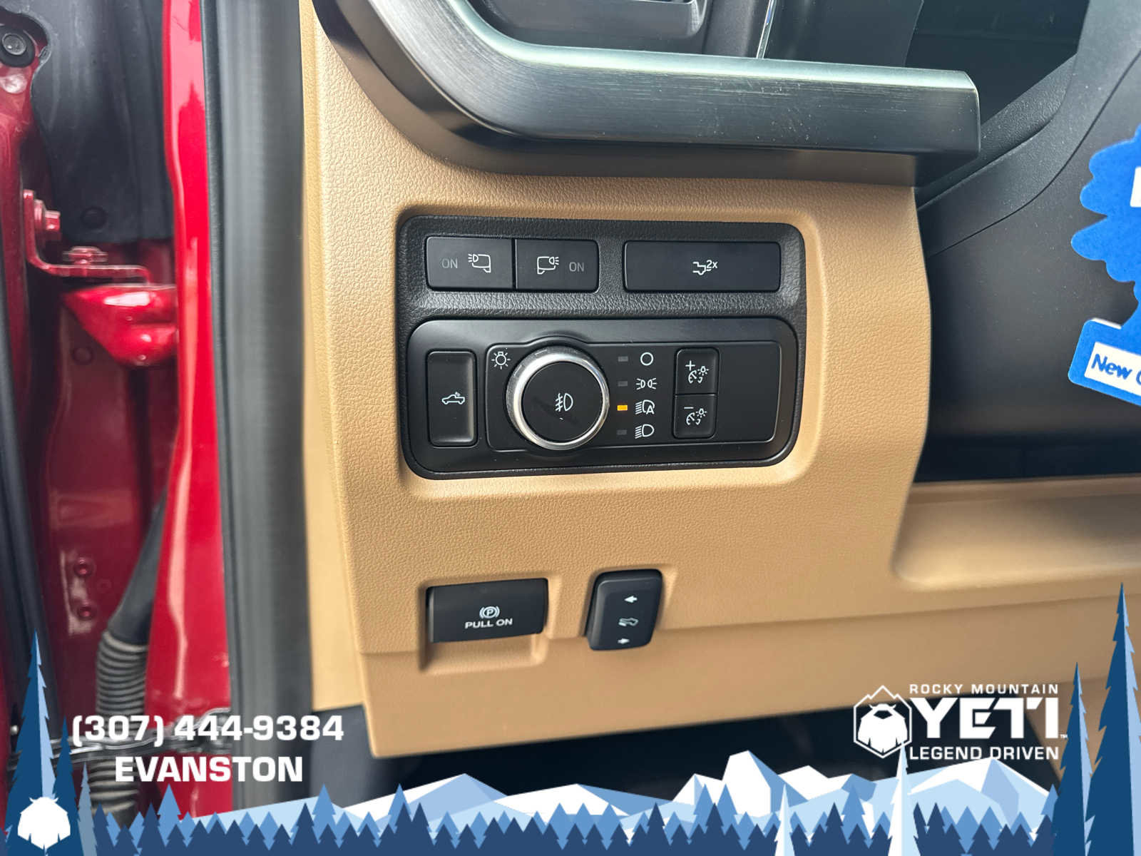 Used 2024 Ford F350 Lariat AWD/4WD image 28