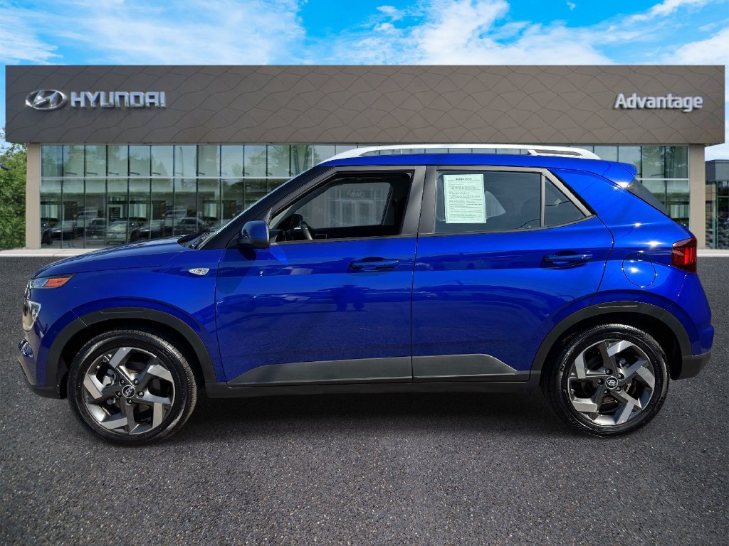 Used 2026 Hyundai Venue SEL FWD image 5