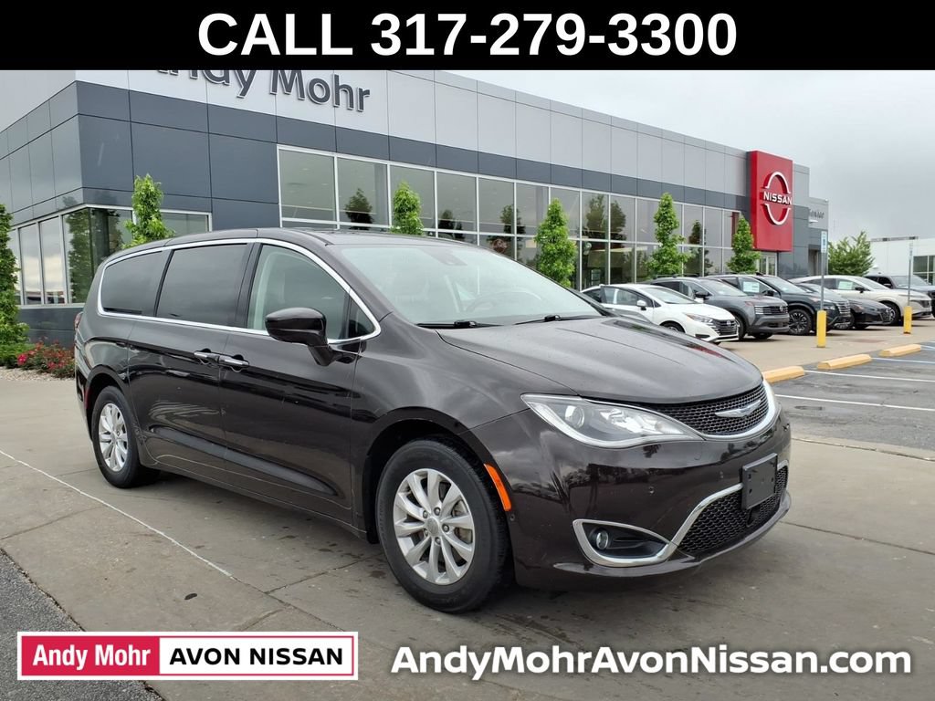 Used 2019 Chrysler Pacifica Touring Plus w/ Advanced Safetytec Group