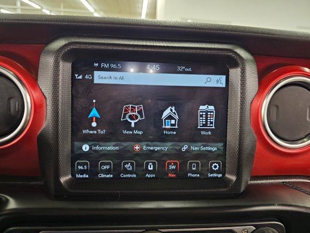 Used 2022 Jeep Gladiator Rubicon w/ Cold Weather Group AWD/4WD image 18