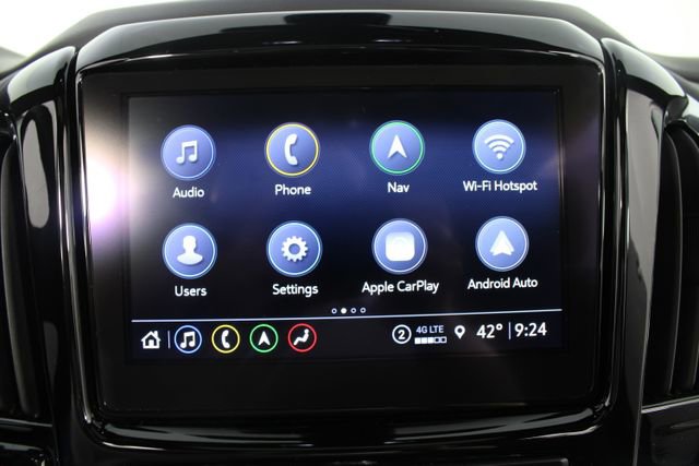 Used 2023 Chevrolet Traverse Premier image 6