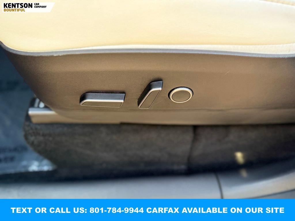 Used 2023 Tesla Model Y Long Range image 27