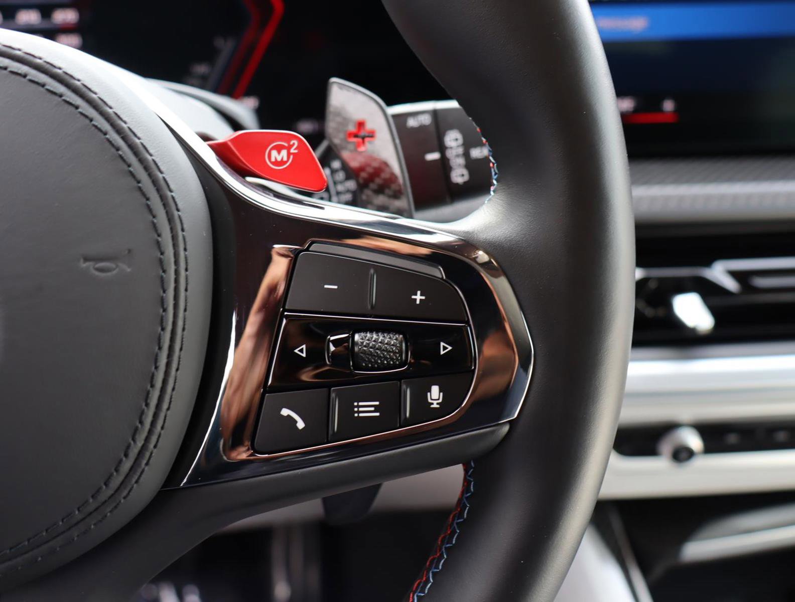 Used 2023 BMW XM image 17