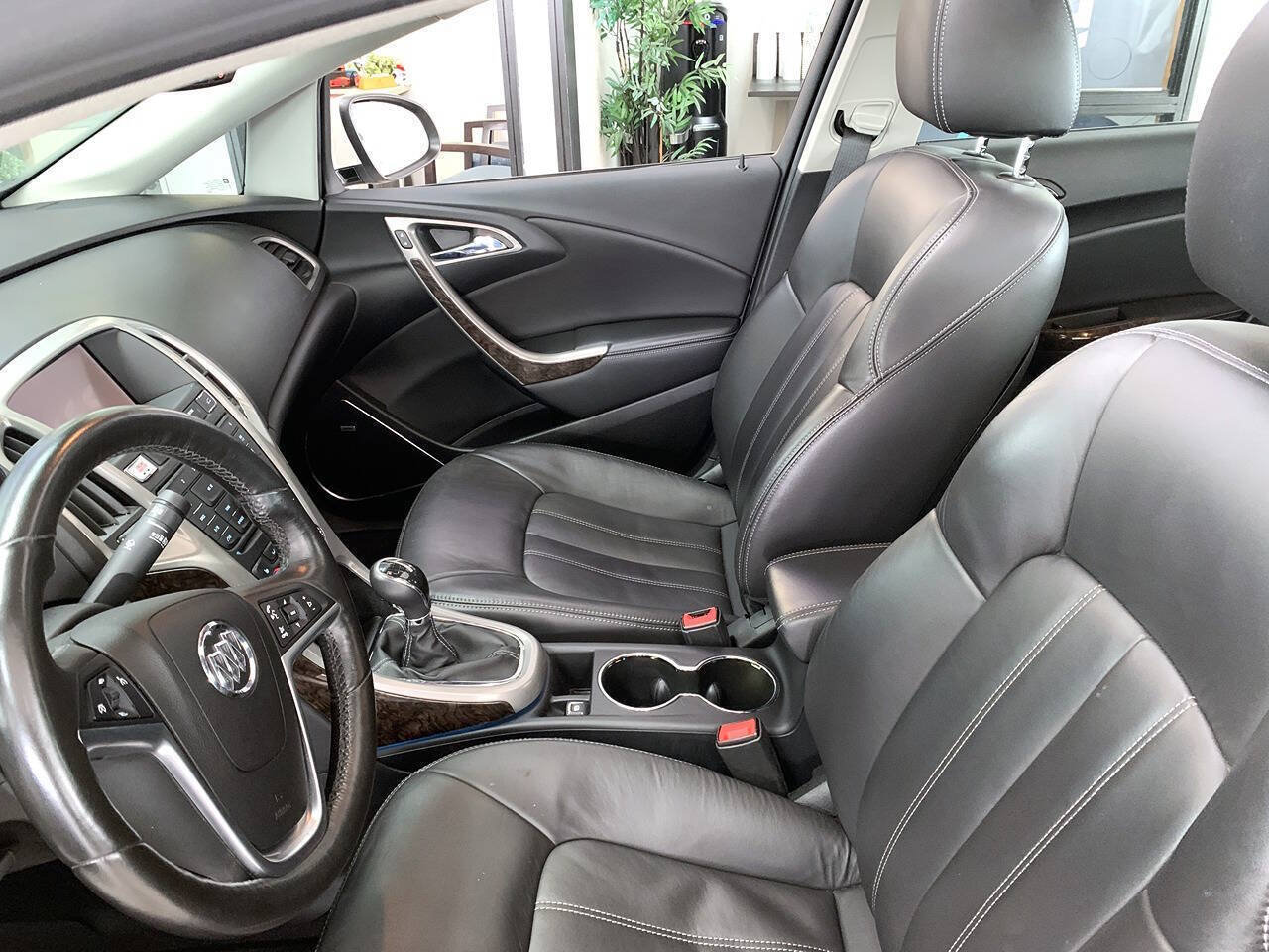 Used 2013 Buick Verano Premium FWD image 11