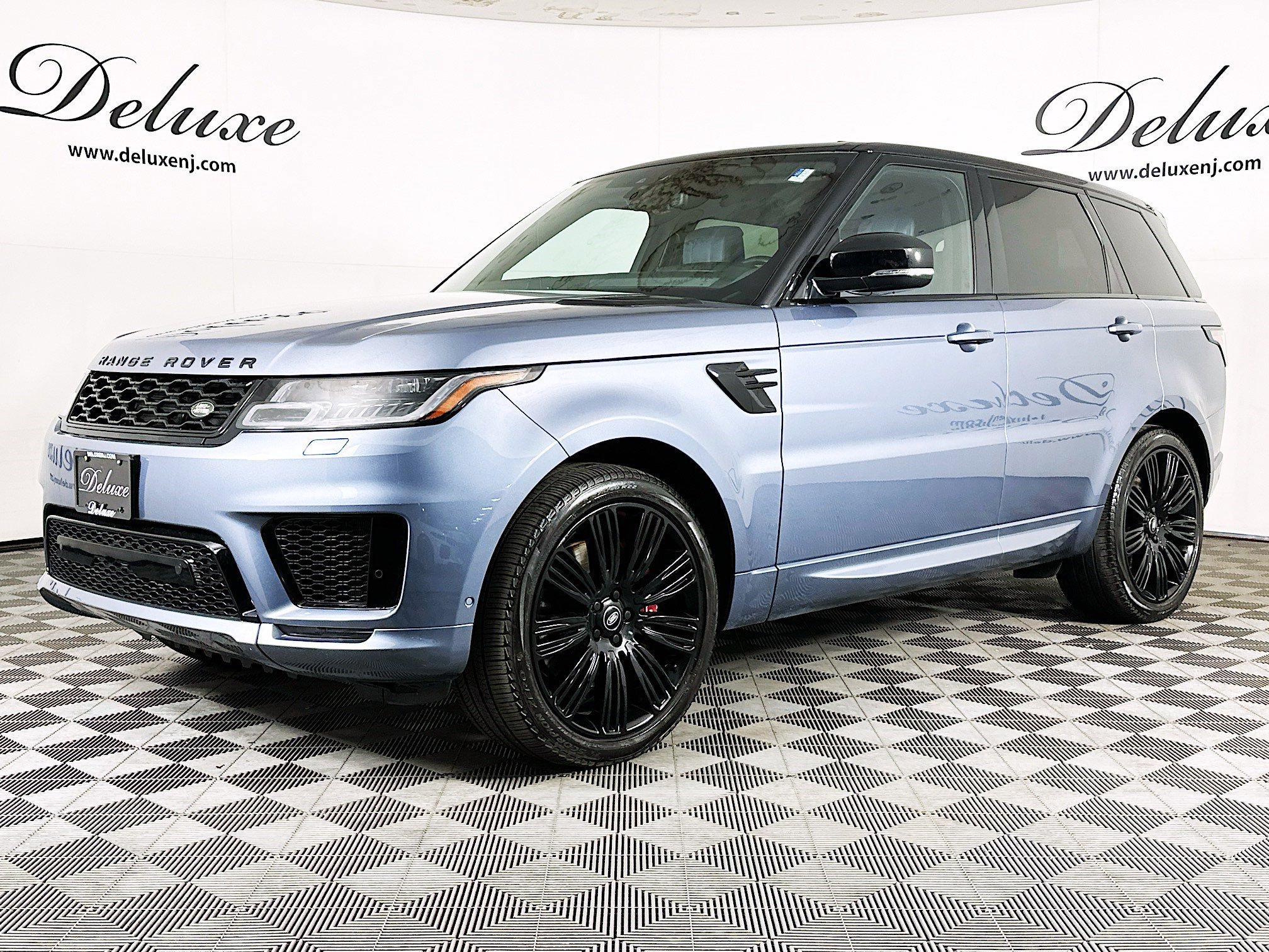 Used 2022 Land Rover Range Rover Sport HSE Dynamic image 3
