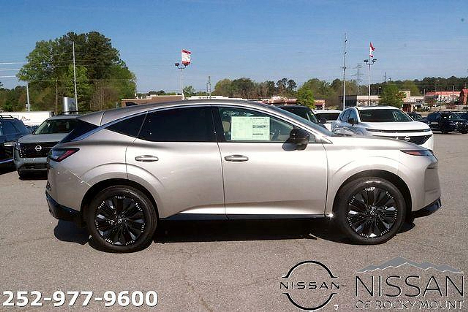 New 2026 Nissan Murano Platinum w/ Cargo Package AWD/4WD image 4