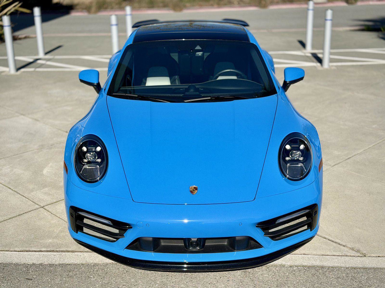 Used 2023 Porsche 911 Carrera 4S image 2