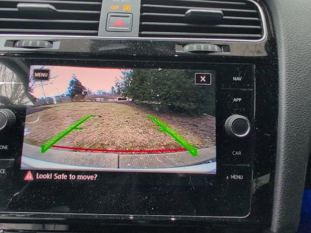 Used 2018 Volkswagen Golf R DCC & Navigation 4Motion image 16