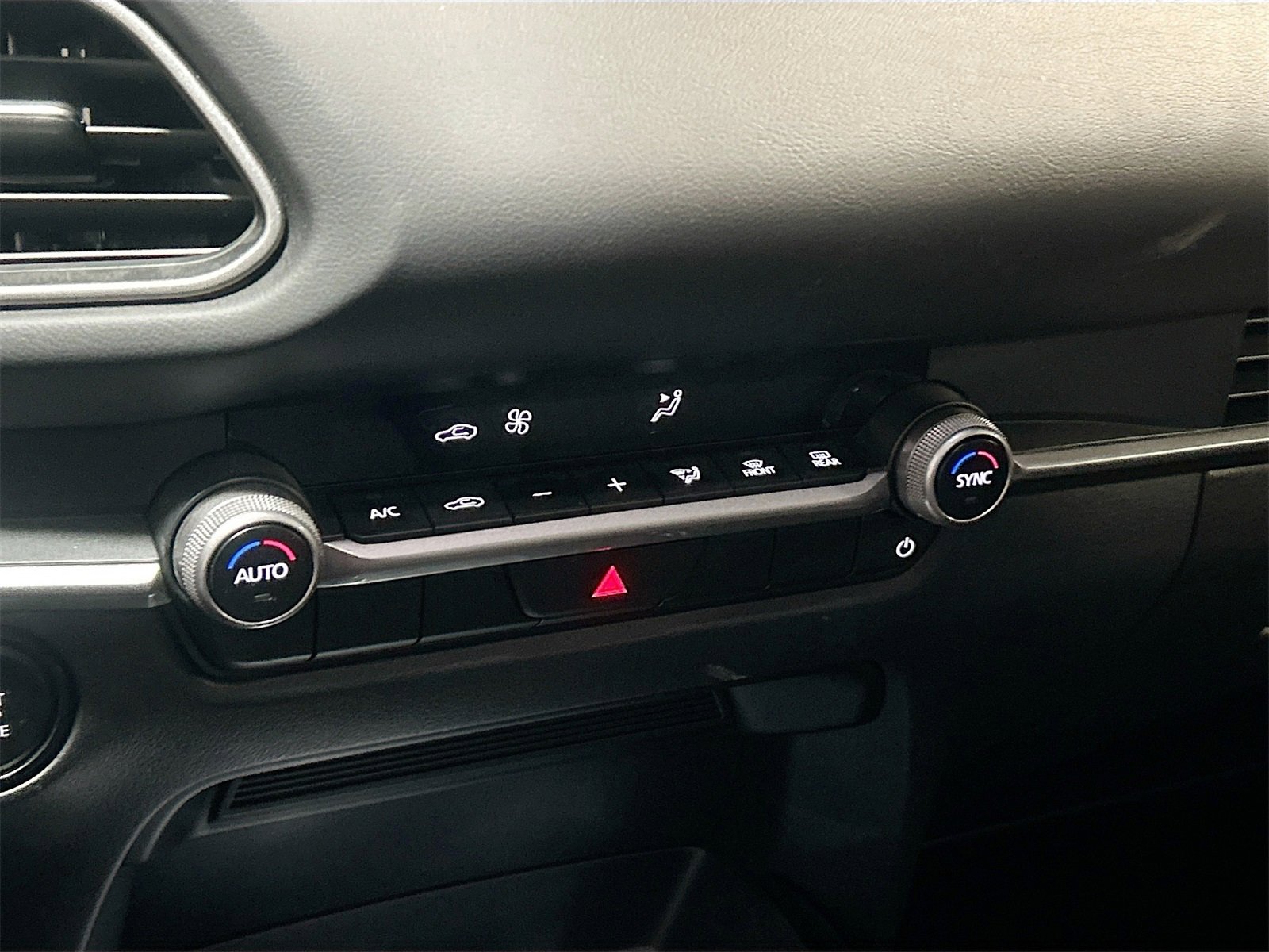 Used 2025 MAZDA CX-30 AWD 2.5 S w/ Select Sport Pkg image 16