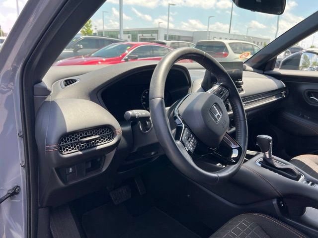 Used 2024 Honda HR-V Sport image 9