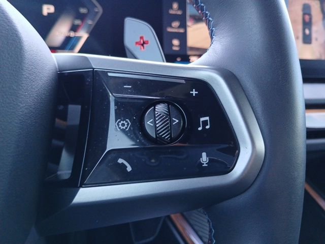 Used 2025 BMW X3 M50 w/ Premium Package image 26