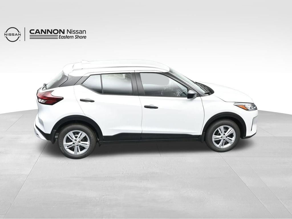 New 2025 Nissan Kicks Play S FWD image 43