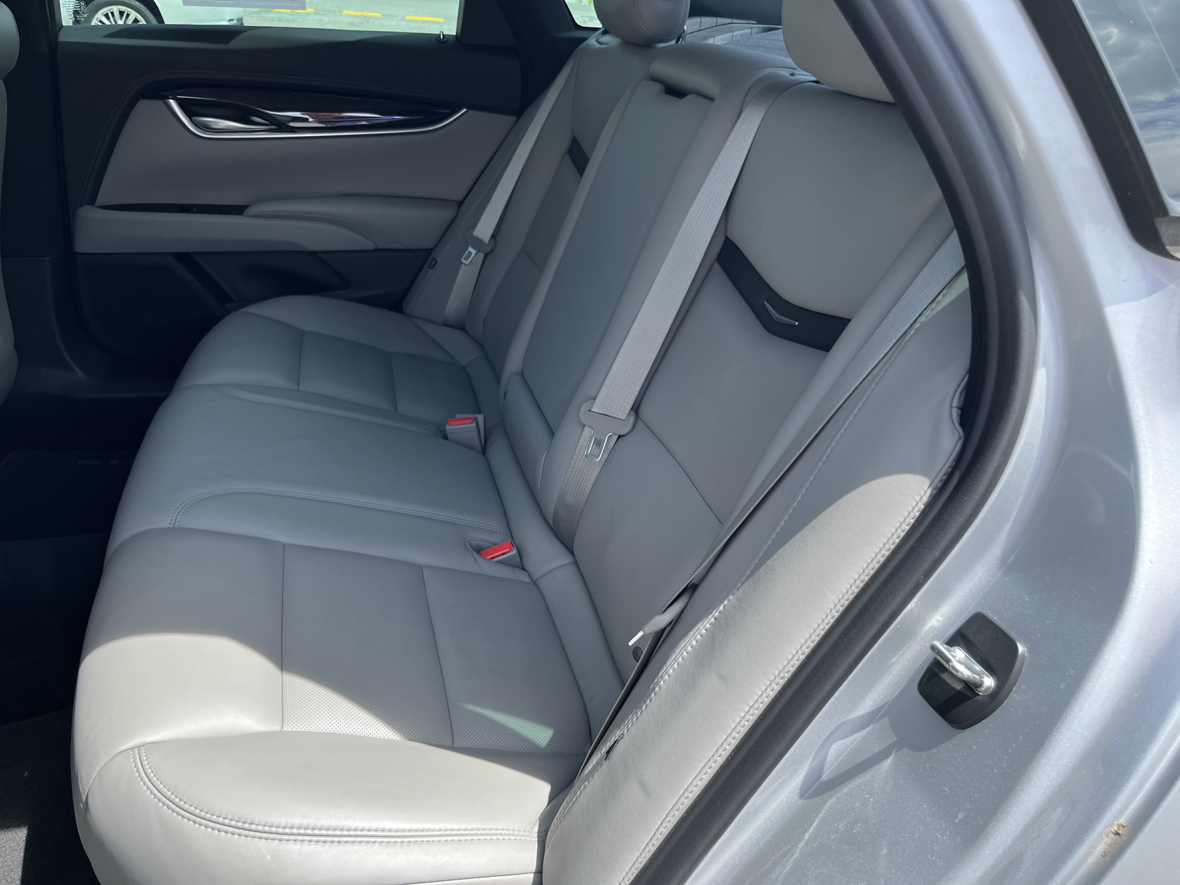 Used 2016 Cadillac XTS Luxury w/ Driver Awareness Package FWD image 17