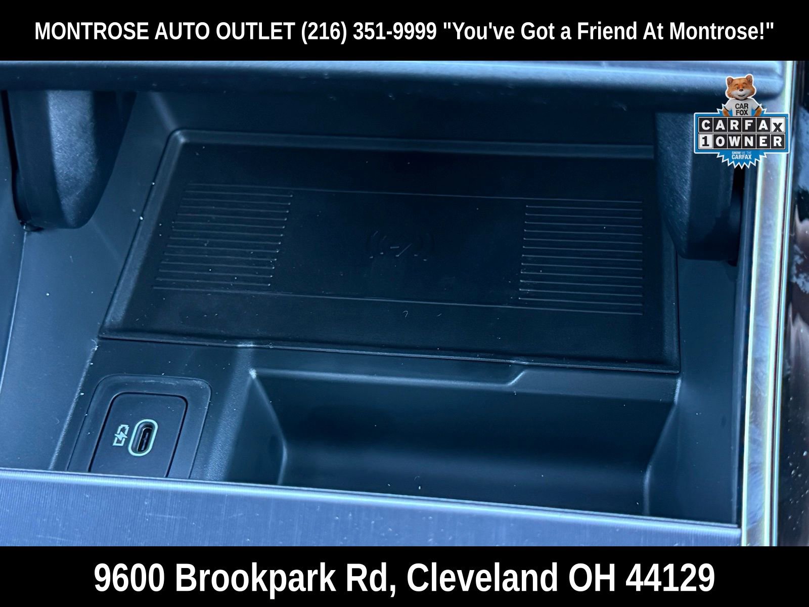 Used 2026 Land Rover Range Rover Velar Dynamic SE image 23