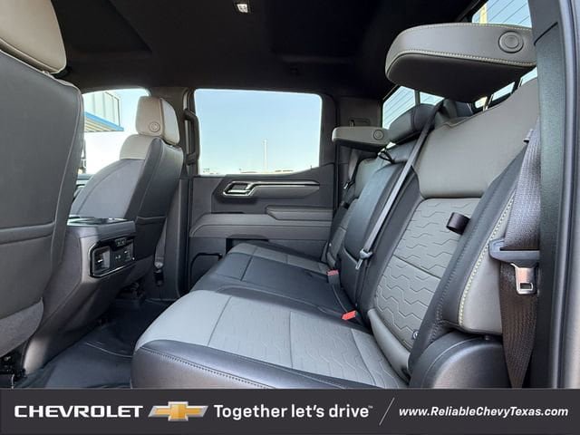 Certified 2024 Chevrolet Silverado 1500 ZR2 w/ ZR2 Bison Edition image 38