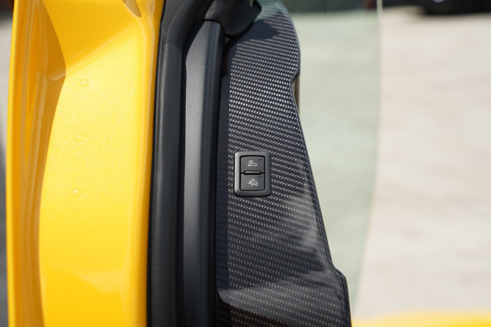 Used 2021 Lamborghini Aventador SVJ AWD/4WD image 14