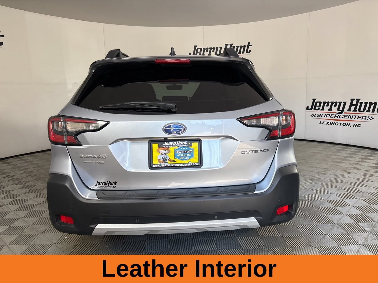 Used 2024 Subaru Outback Limited AWD/4WD image 7