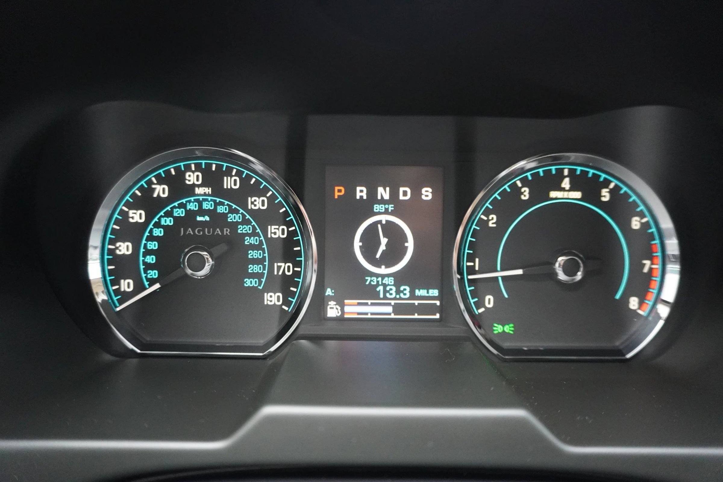 Used 2013 Jaguar XF 3.0 RWD image 17