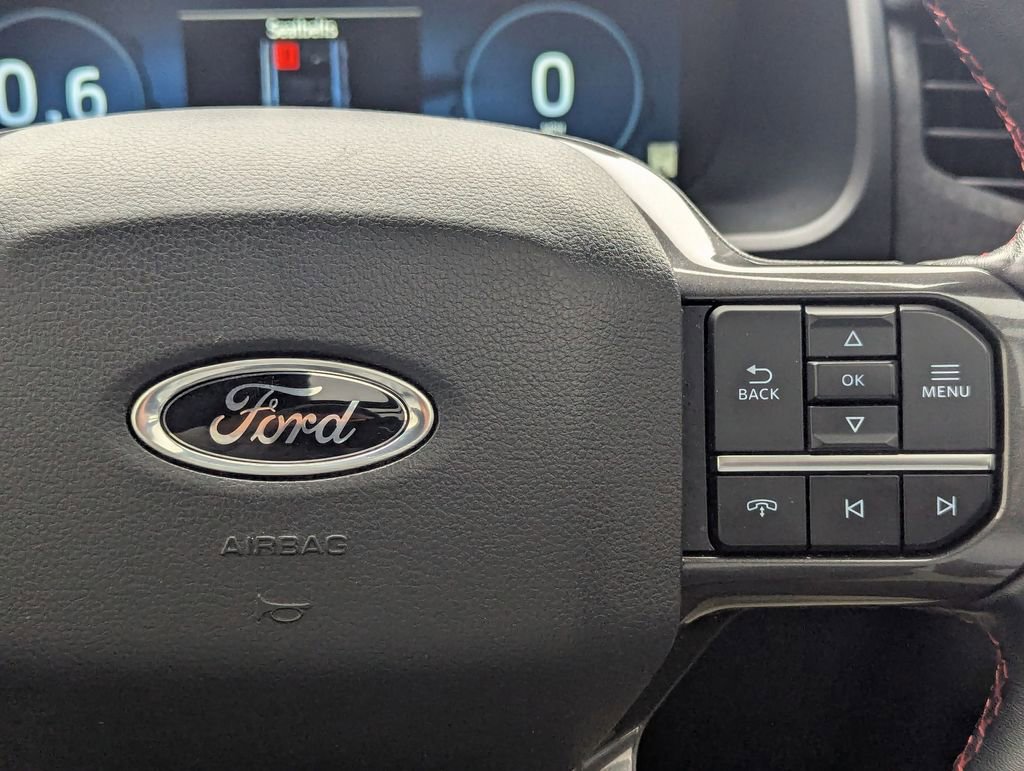 Used 2023 Ford Expedition Limited image 17