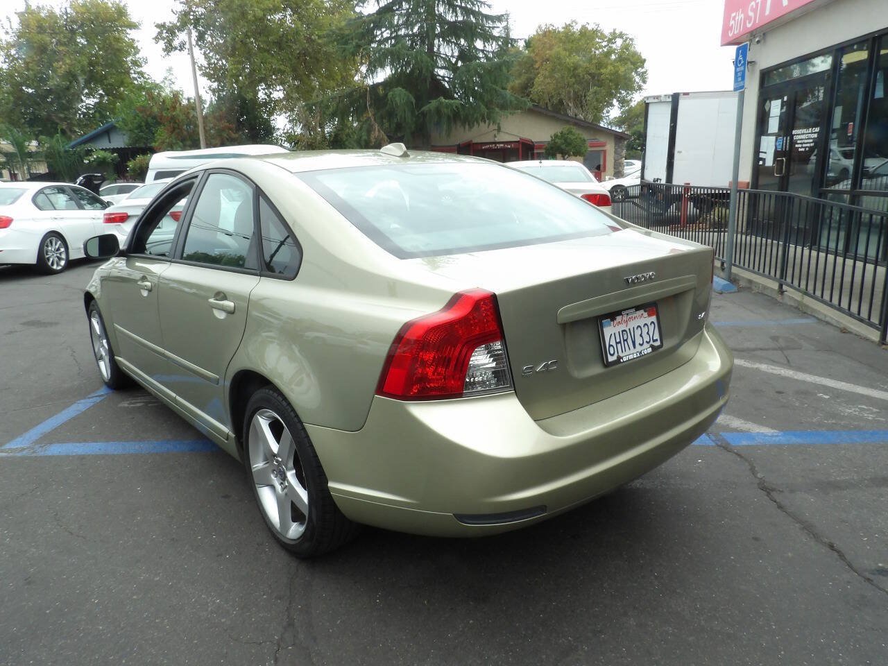 Used 2008 Volvo S40 2.4i FWD image 4