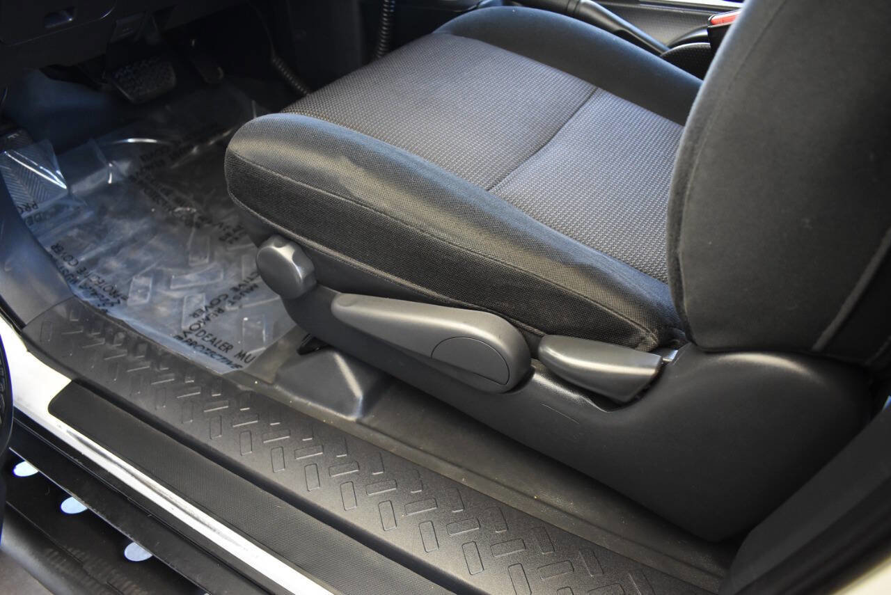 Used 2010 Toyota FJ Cruiser 4WD image 52