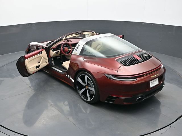 Certified 2021 Porsche 911 Targa 4S image 26
