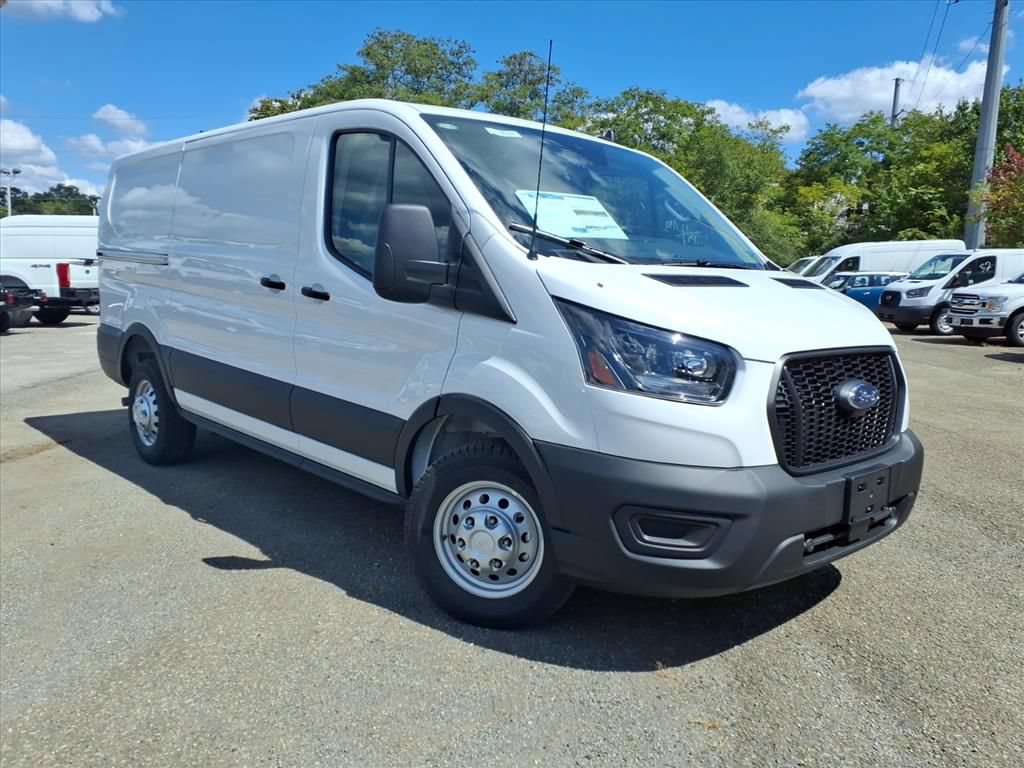 New 2025 Ford Transit 150 Low Roof AWD w/ Load Area Protection Package