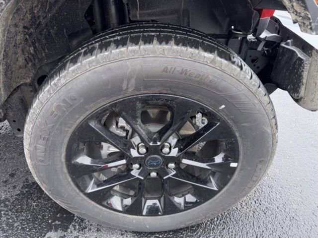 Used 2025 Jeep Wrangler Sahara 4xe image 16