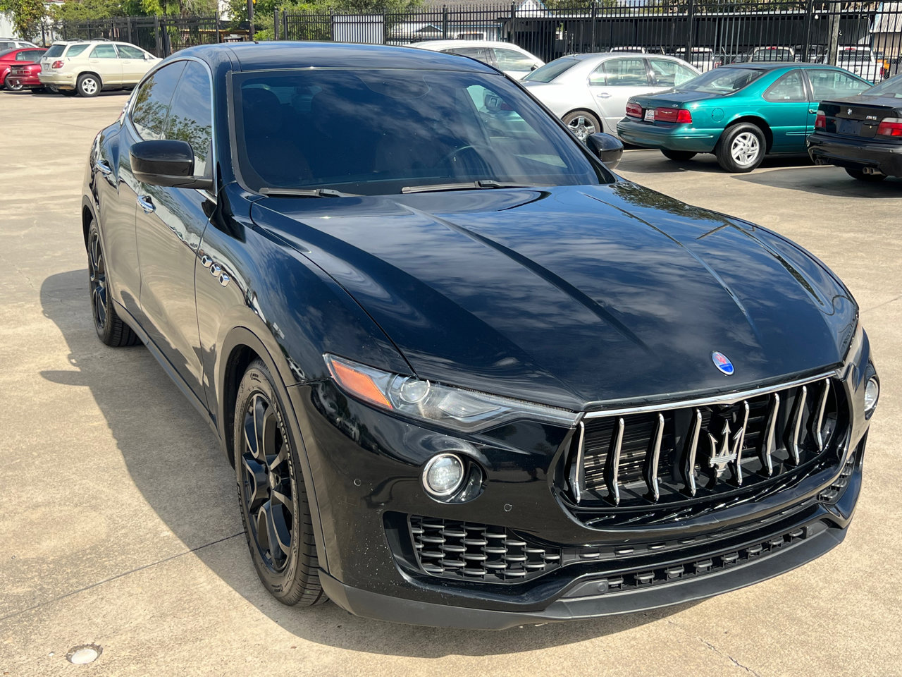 Used 2018 Maserati Levante image 59
