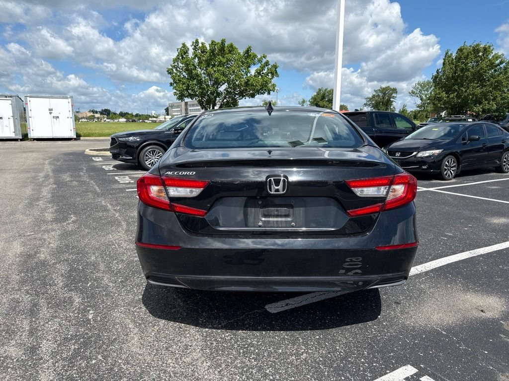 Used 2019 Honda Accord EX image 10