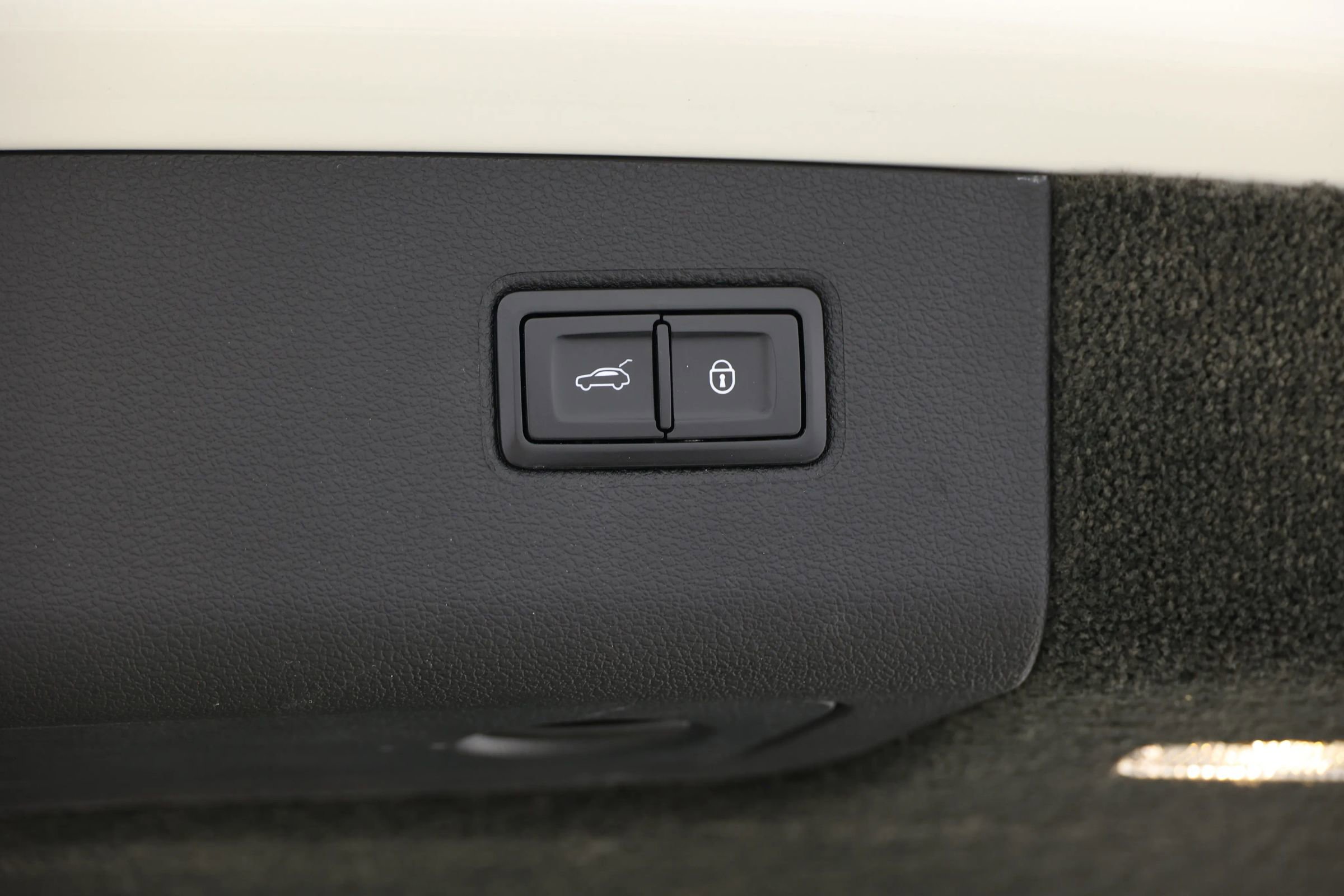 Used 2018 Bentley Bentayga Onyx Edition AWD/4WD image 91