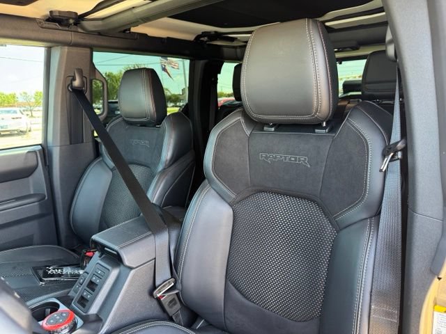 Used 2025 Ford Bronco Raptor AWD/4WD image 16
