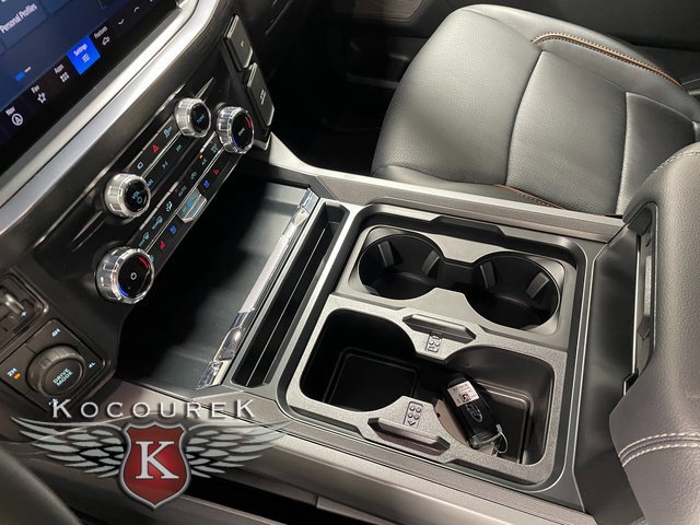 New 2026 Ford F250 Lariat w/ Lariat Ultimate Package image 17