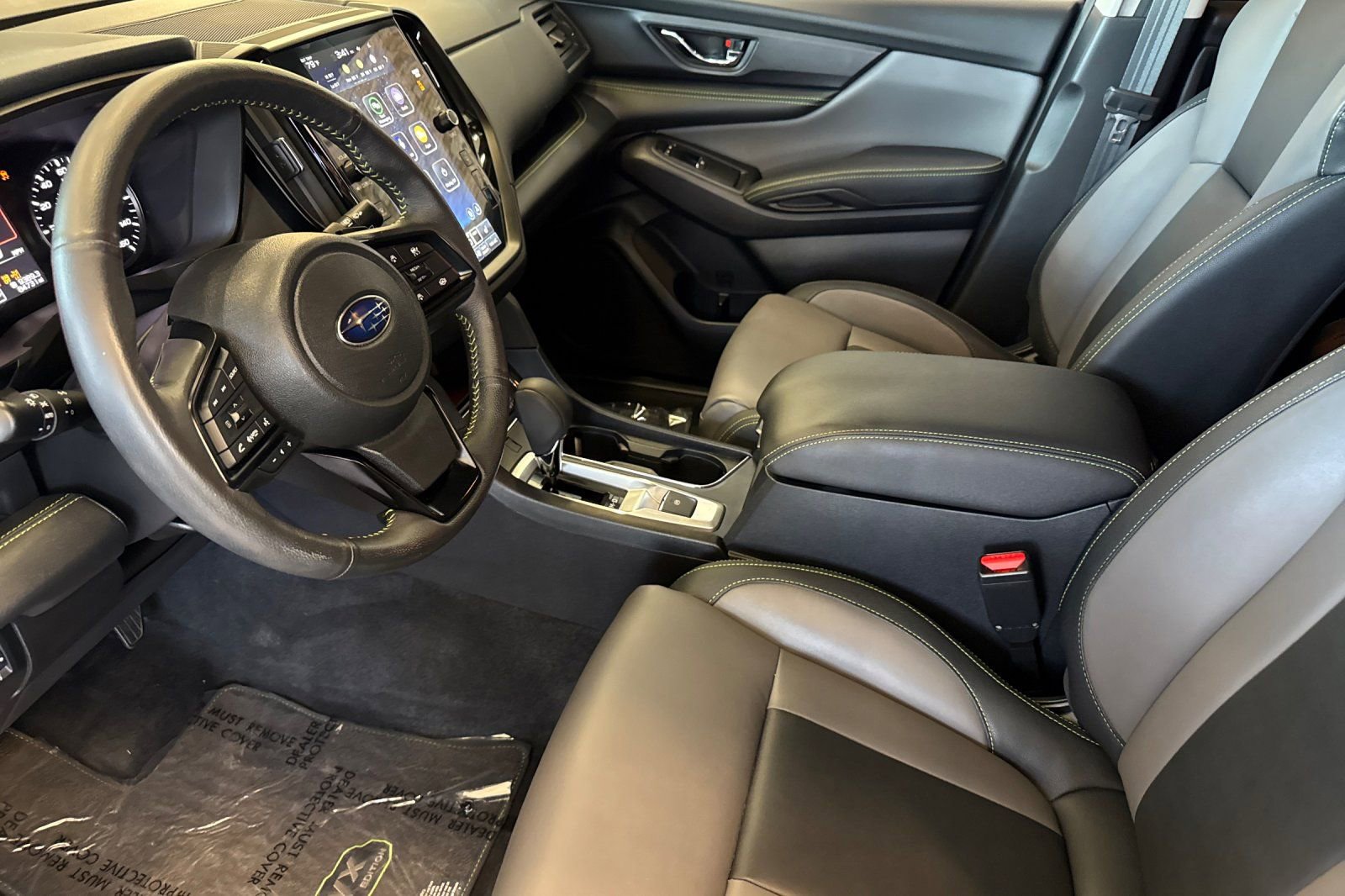 Used 2023 Subaru Ascent Onyx Edition image 9