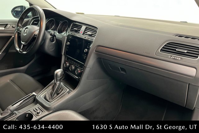 Used 2018 Volkswagen Golf SE image 24