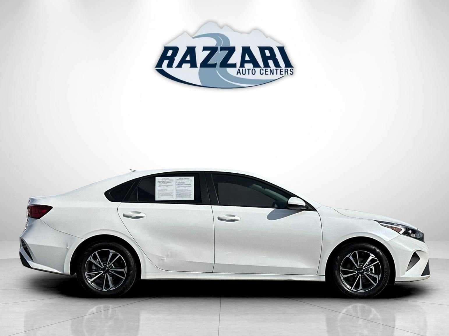 Used 2024 Kia Forte LXS image 2