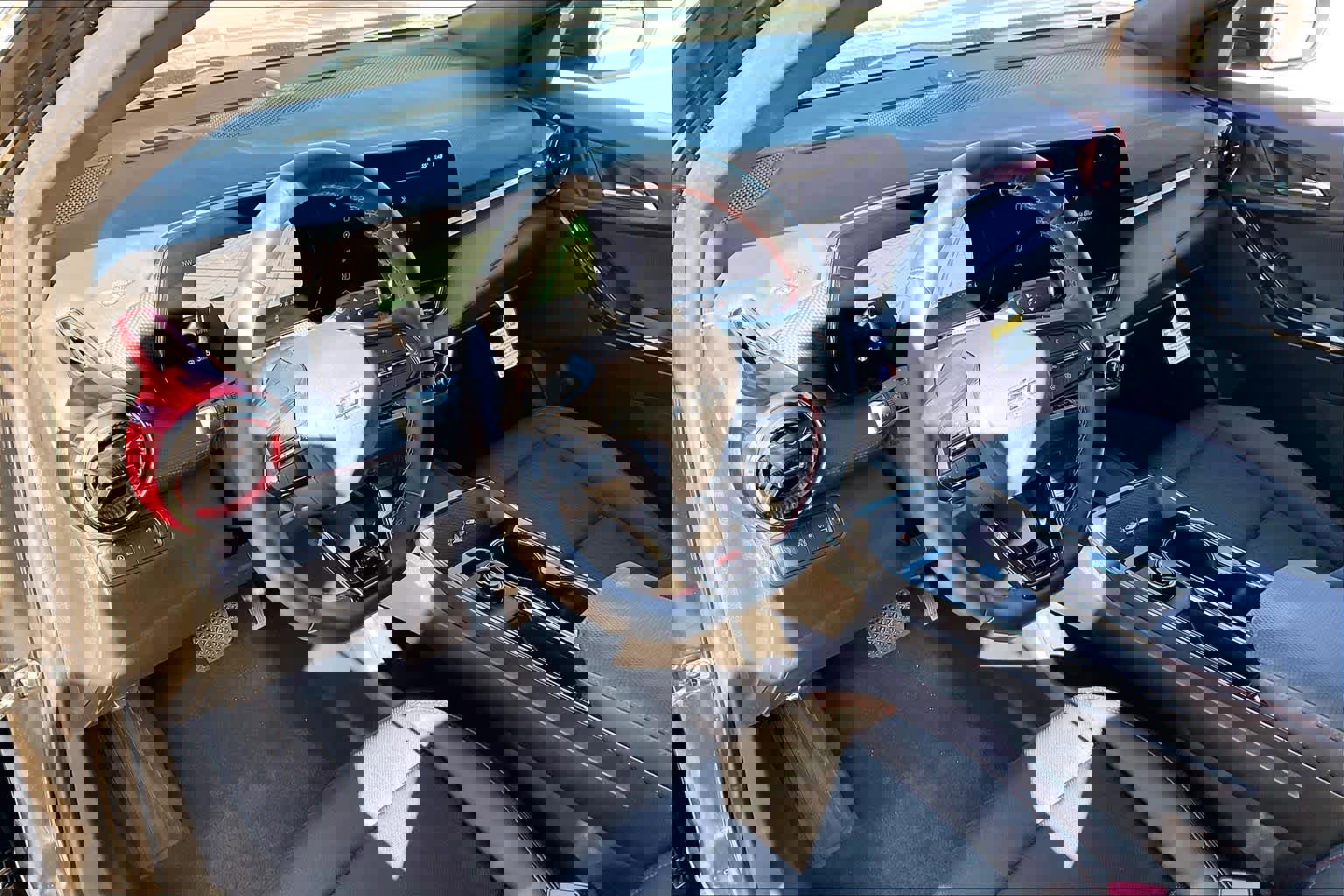 Used 2025 Chevrolet Equinox RS w/ Safety and Technology Package image 16