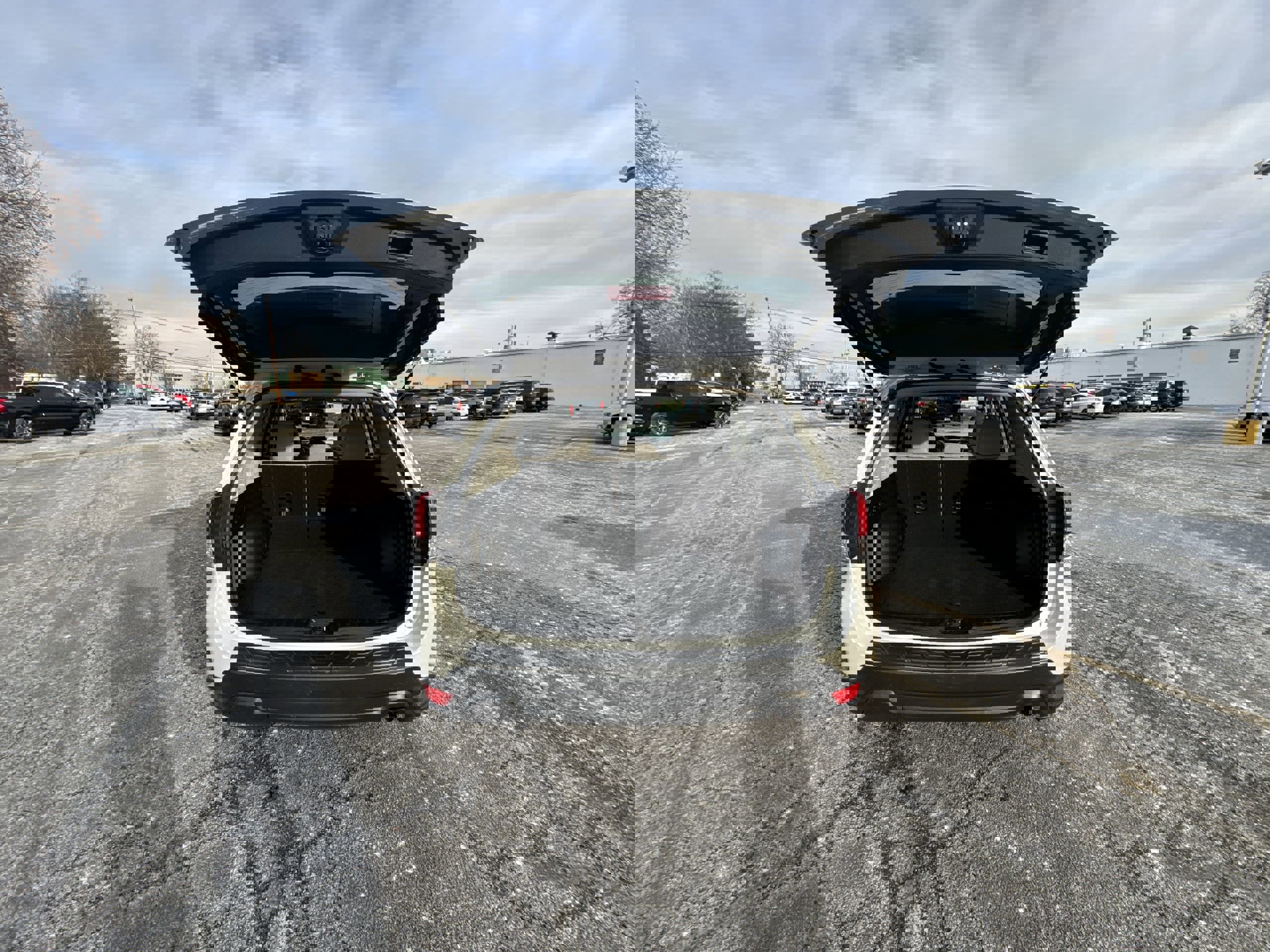 Used 2019 Subaru Forester Premium w/ All-Weather Package image 27