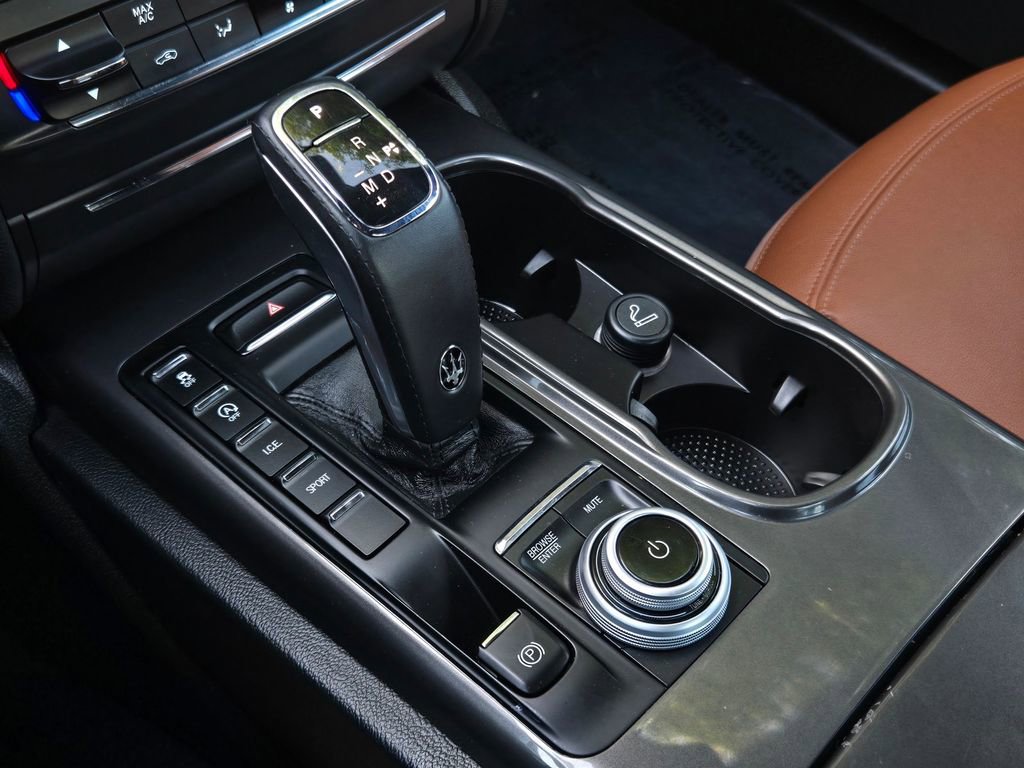 Used 2022 Maserati Ghibli GT image 21