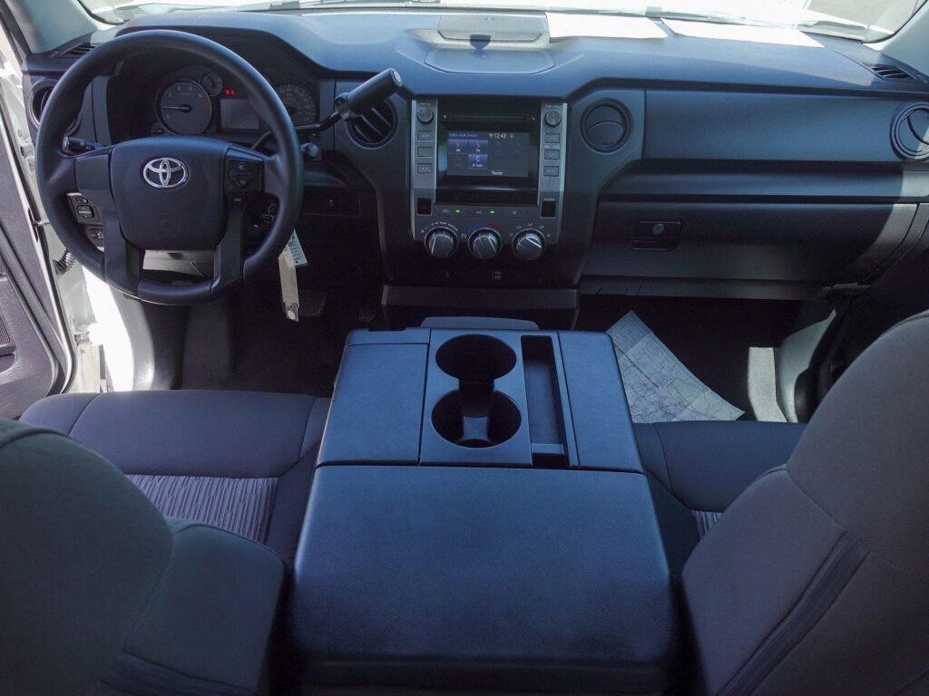 Used 2016 Toyota Tundra SR w/ Tow Package RWD image 12